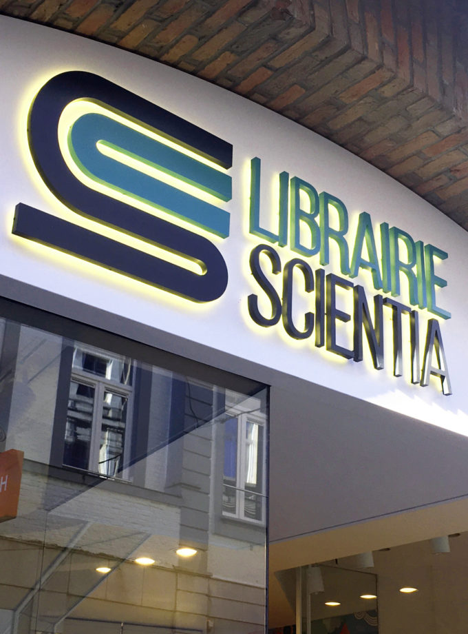 Enseigne lumineuse