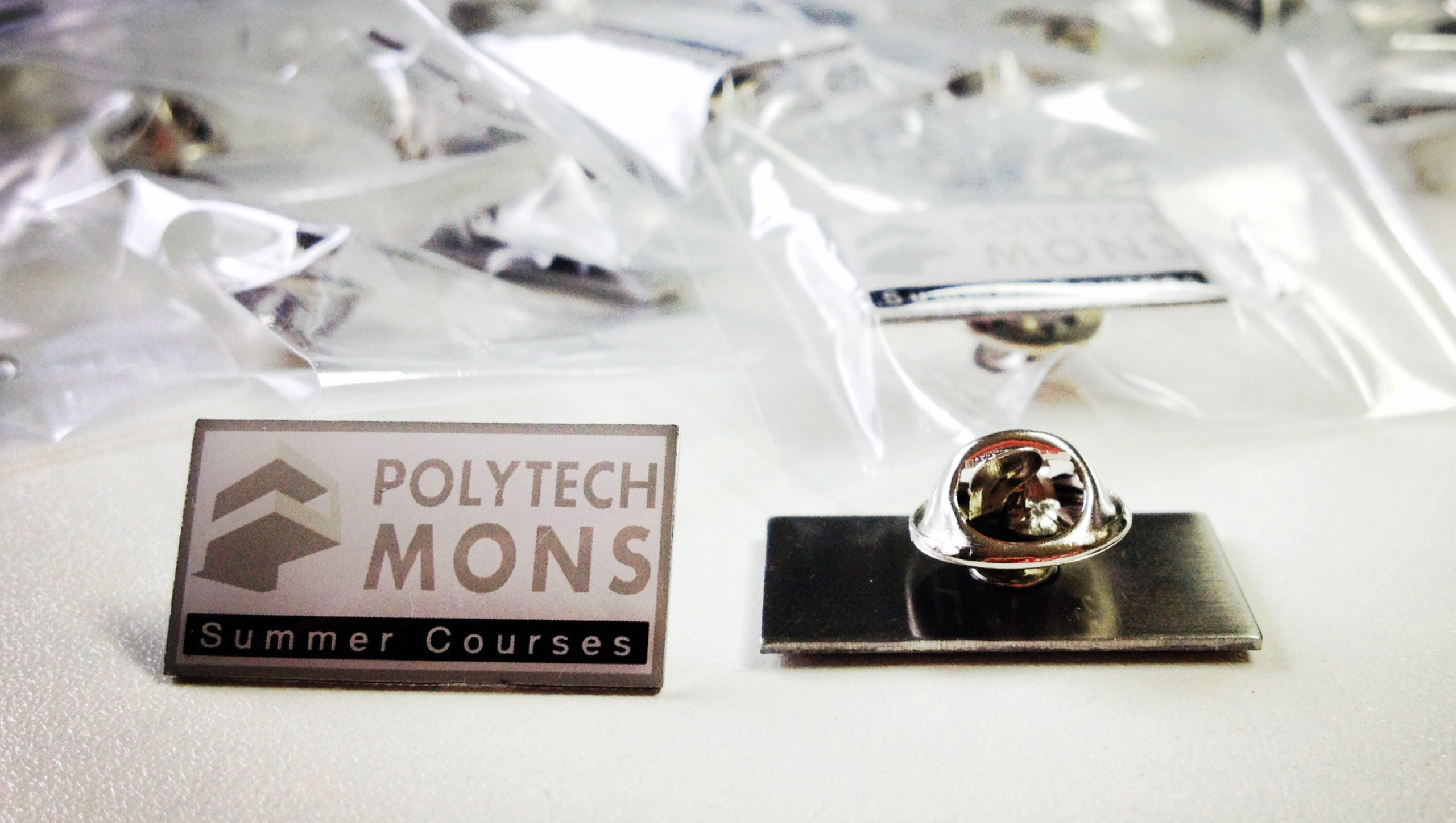 Pins personnalisés